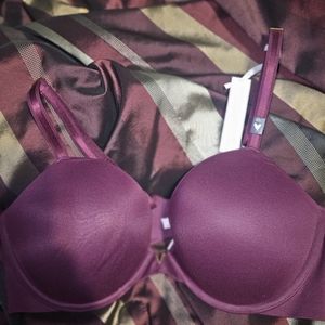 Victorias Secret Bare plunge push up